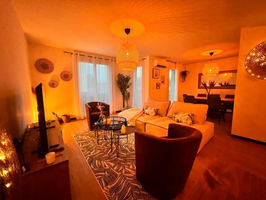 Appartement, 3 Chambres, Vue Panoramique, Parking, Acces Ville Brignoles Extérieur photo