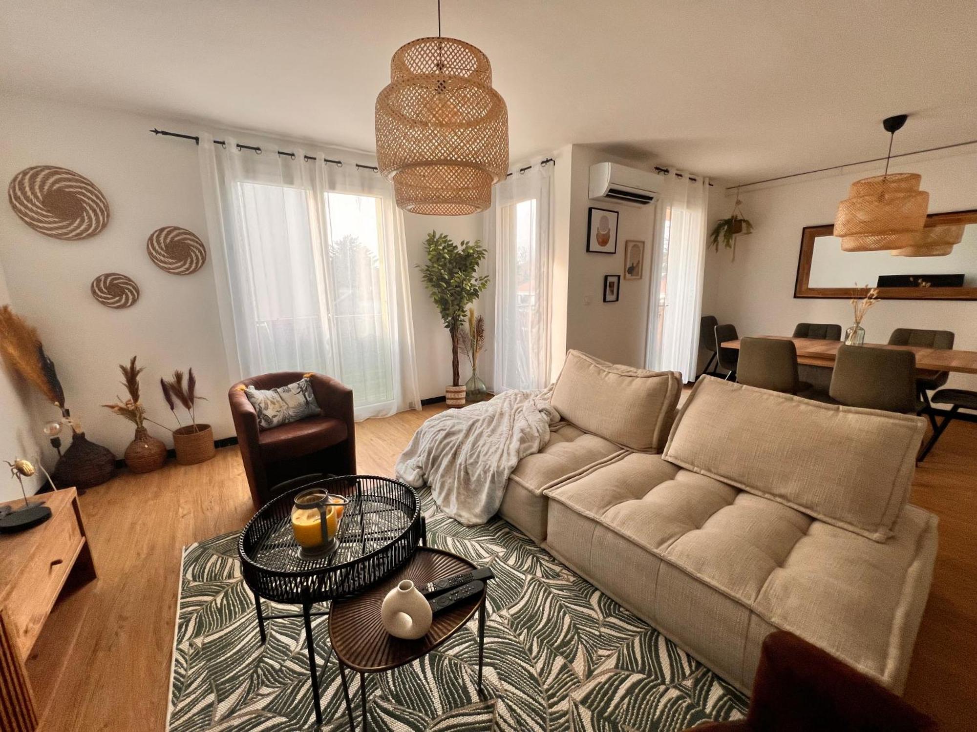 Appartement, 3 Chambres, Vue Panoramique, Parking, Acces Ville Brignoles Extérieur photo